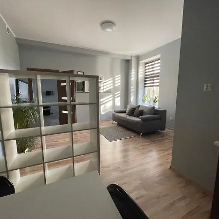 Апартаменти Trzciana