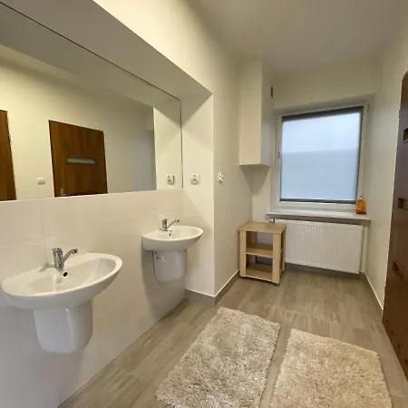 Trzciana Апартаменти *